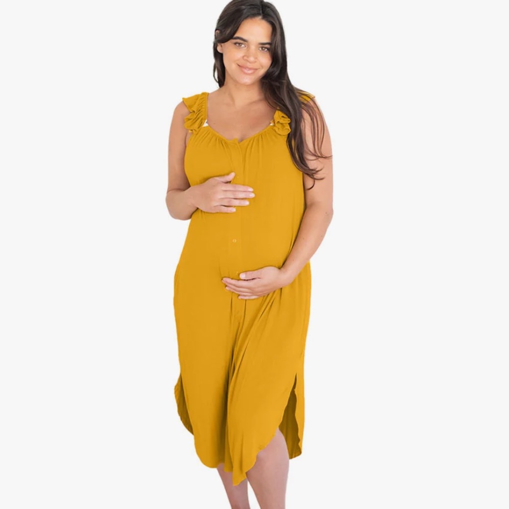Kindred Bravely delivery gown- super comfy, only worn once (not during delivery)